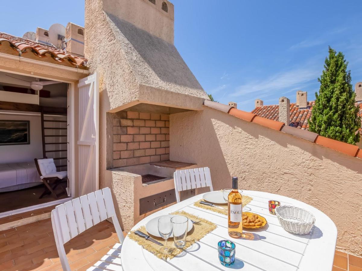 Studio Chateau De La Madrague-8 By Interhome Saint-Cyr-sur-Mer Bagian luar foto