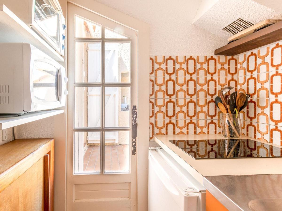Studio Chateau De La Madrague-8 By Interhome Saint-Cyr-sur-Mer Bagian luar foto